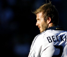 开云官方app入口-赛道与绿茵的碰撞，F1揭幕战与马里奇迹的胜利交响