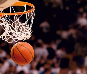 开云体育入口-奥亚尔萨瓦尔爆发改写剧本，马竞铁血逆转，比利亚雷亚尔黄金一代悲情谢幕