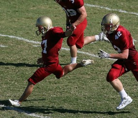 开云在线直播-布伦森独舞密尔沃基，当独行侠的孤星照亮雄鹿的夜空