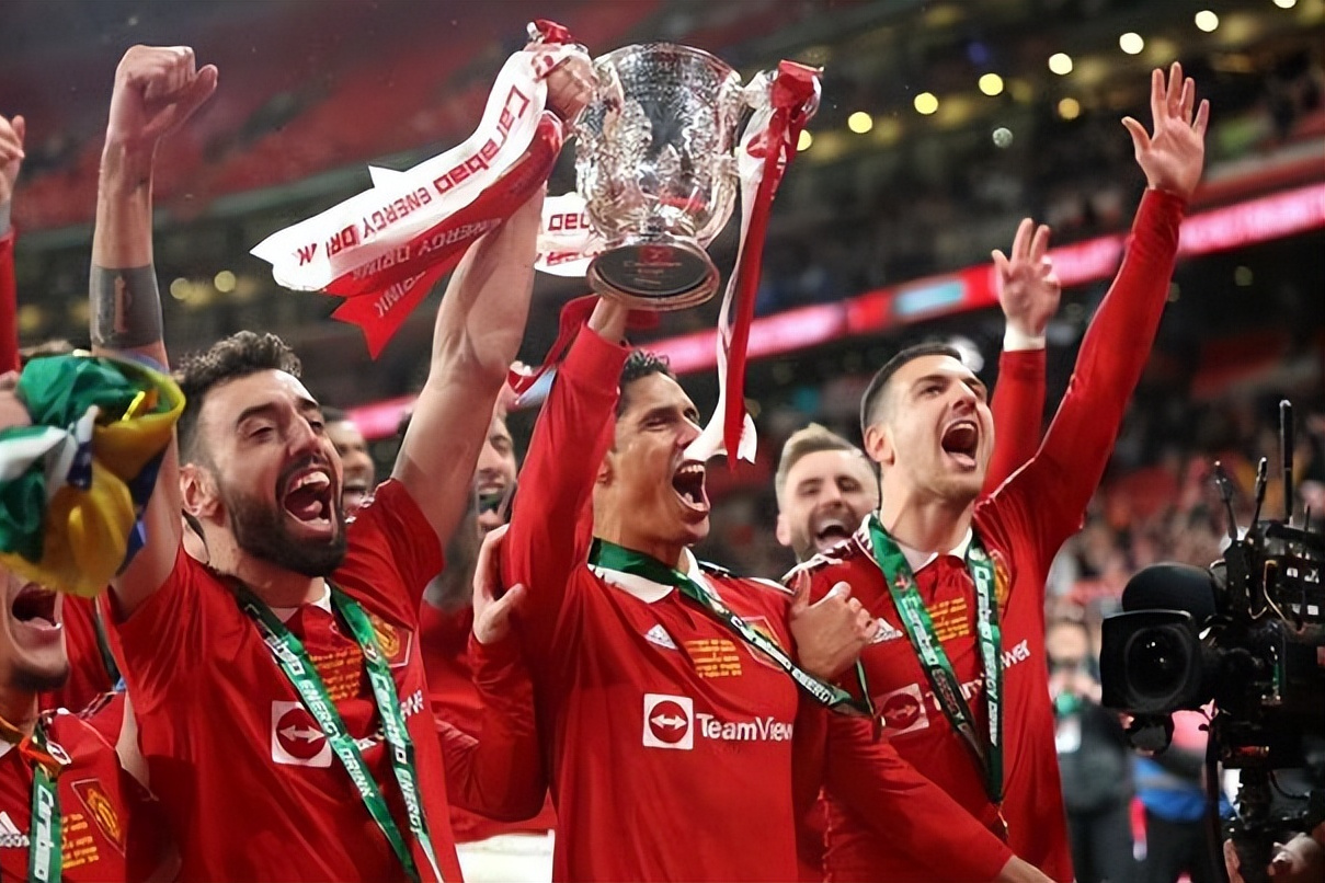 曼联球员备战，全力以赴迎接重要比赛