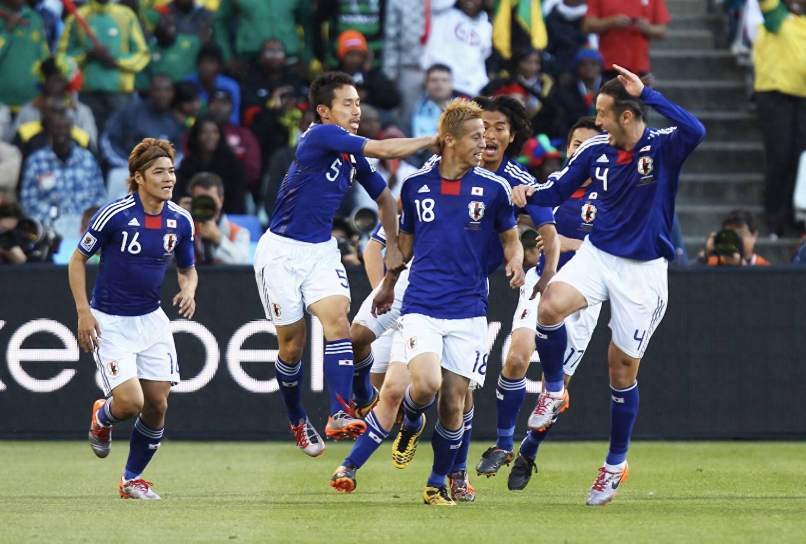 日本队轻取中国队,黄鸭组合带队取胜 日本队轻取中国队,黄鸭组合带队取胜